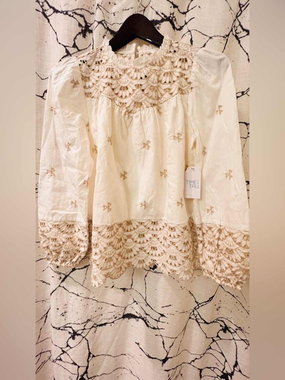 Time and Tru Women's Eyelet White Long Sleeve - XS
